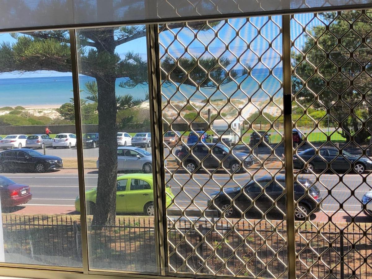 Adelaide - Semaphore Beach Front Exterior foto
