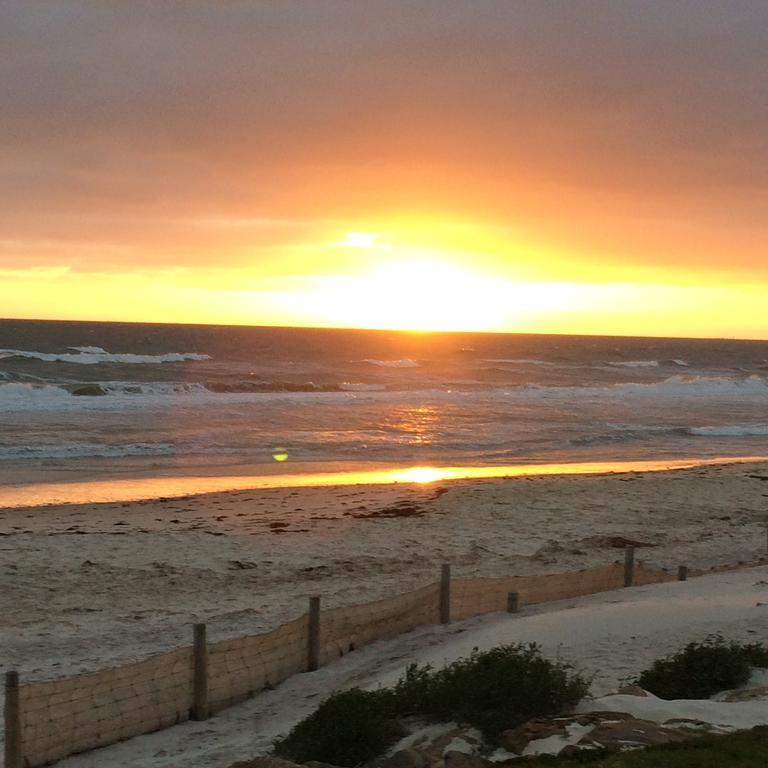 Adelaide - Semaphore Beach Front Exterior foto