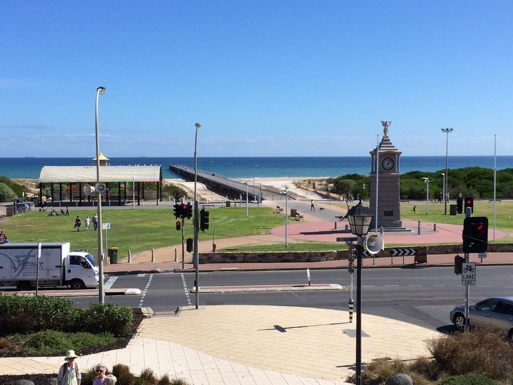 Adelaide - Semaphore Beach Front Exterior foto
