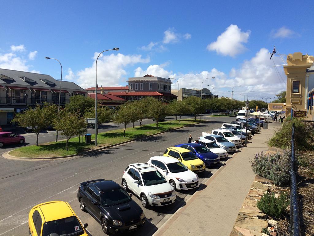 Adelaide - Semaphore Beach Front Exterior foto